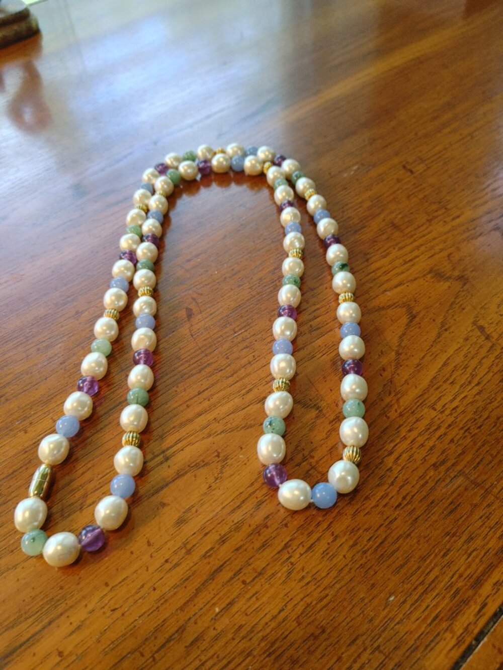 Elegant necklace - Picture 2 of 3